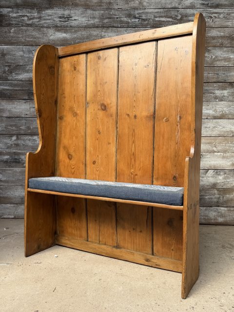 Antique Victorian English Pine Hall Settle