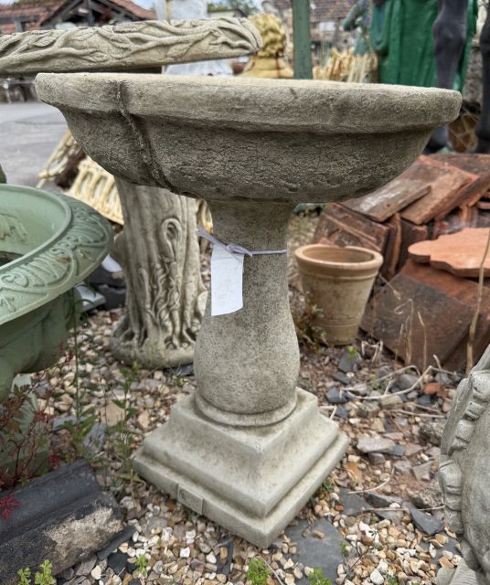 Cotswold Birdbath
