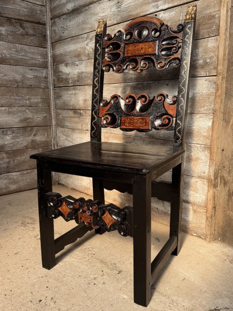 Fine 17thC Italian Carved Walnut Chair