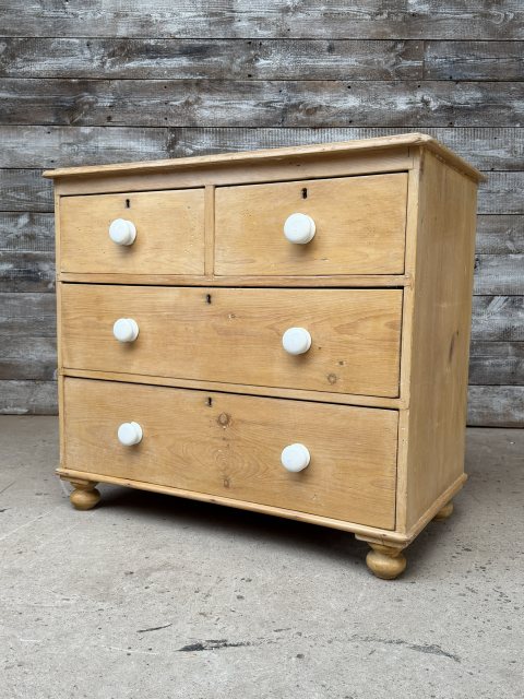 Antique Victorian Farmhouse Pine Chest Of Drawers
