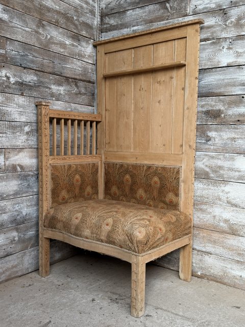 A Wonderful Arts & Crafts Waxed Pine Corner Settle