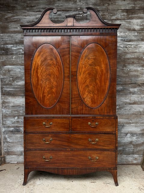 A Magnificent Regency Mahogany Linen Press