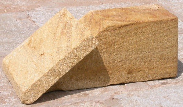 Wells Reclamation Natural Stone Kneeler
