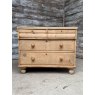Charming 19th Century Light Pine Chest Of Drawers