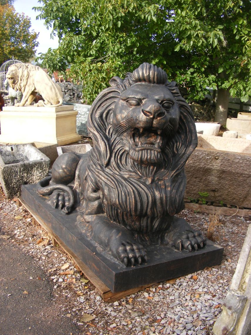 Grand Lion